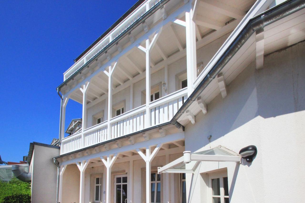Strandnahe 2-Raum-Ferienwohnung Im Zentrum - Residenz Strandeck Fewo 02 Goehren  Exterior foto